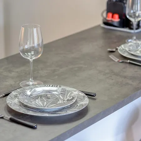 Apartment Bienvenue Au Solenne Votre Pied-a-terre De Charme Au Coeur De