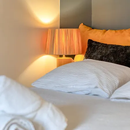 Bienvenue Au Solenne Votre Pied-a-terre De Charme Au Coeur De Rouen